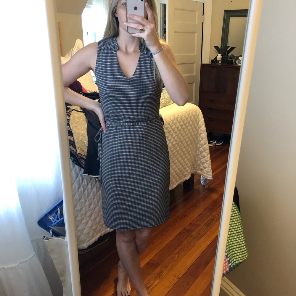 Anne Taylor Black and White Dress X-Small